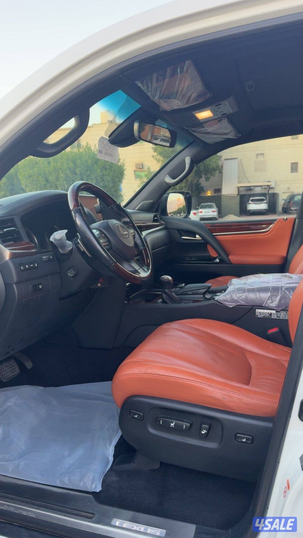 للبيع لكزس الدرجه الاولى ماشي ٢٢٩4