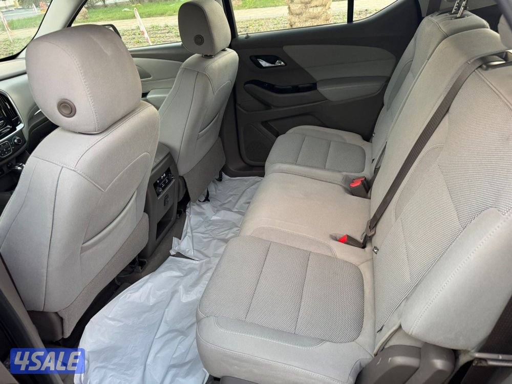 جيب شفر ترافيرس 2018 ماشي 136 بحالة نظيفه شرط الفحص7