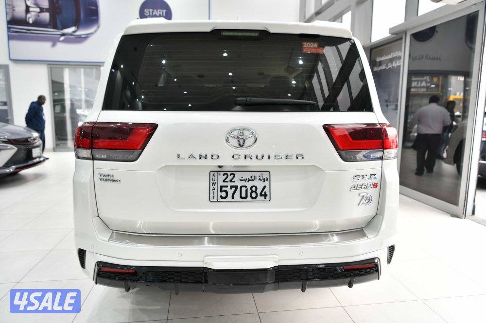 تويوتا لاندكروزر GXR ايرو اس - توين تيربو3