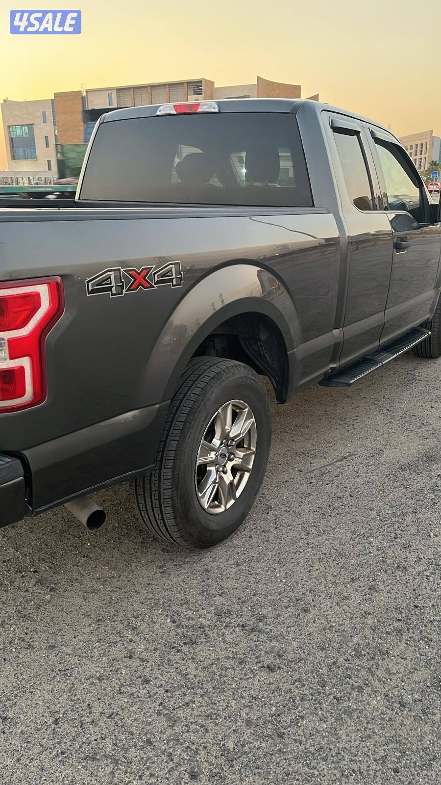 للبيع f150  تلفون  دبل قير قير ارضي شرط الفحص1