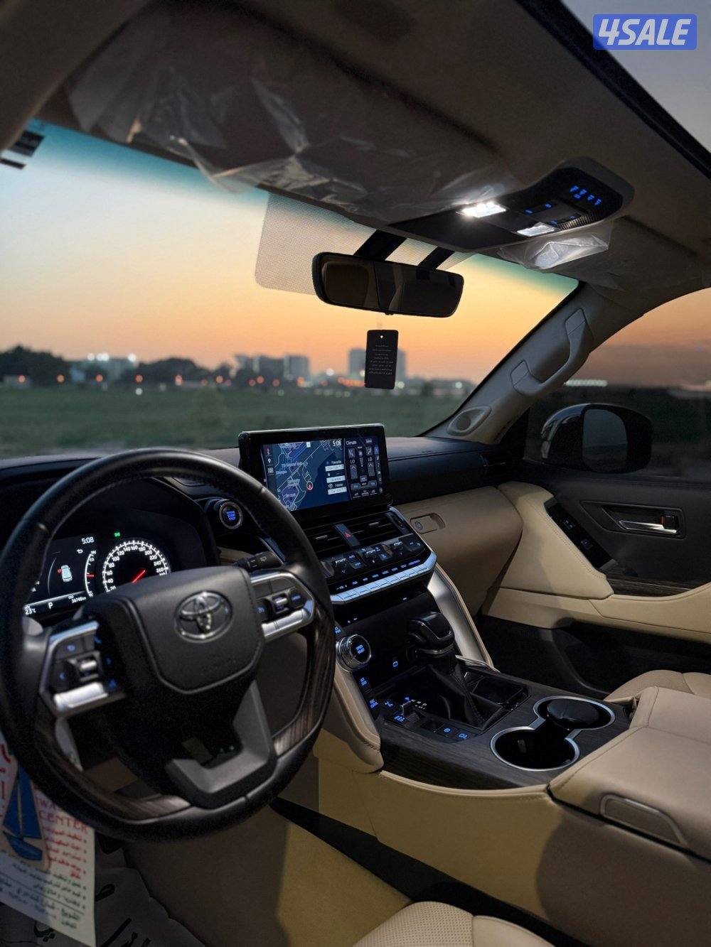 لاند كروزر 2022 VX5