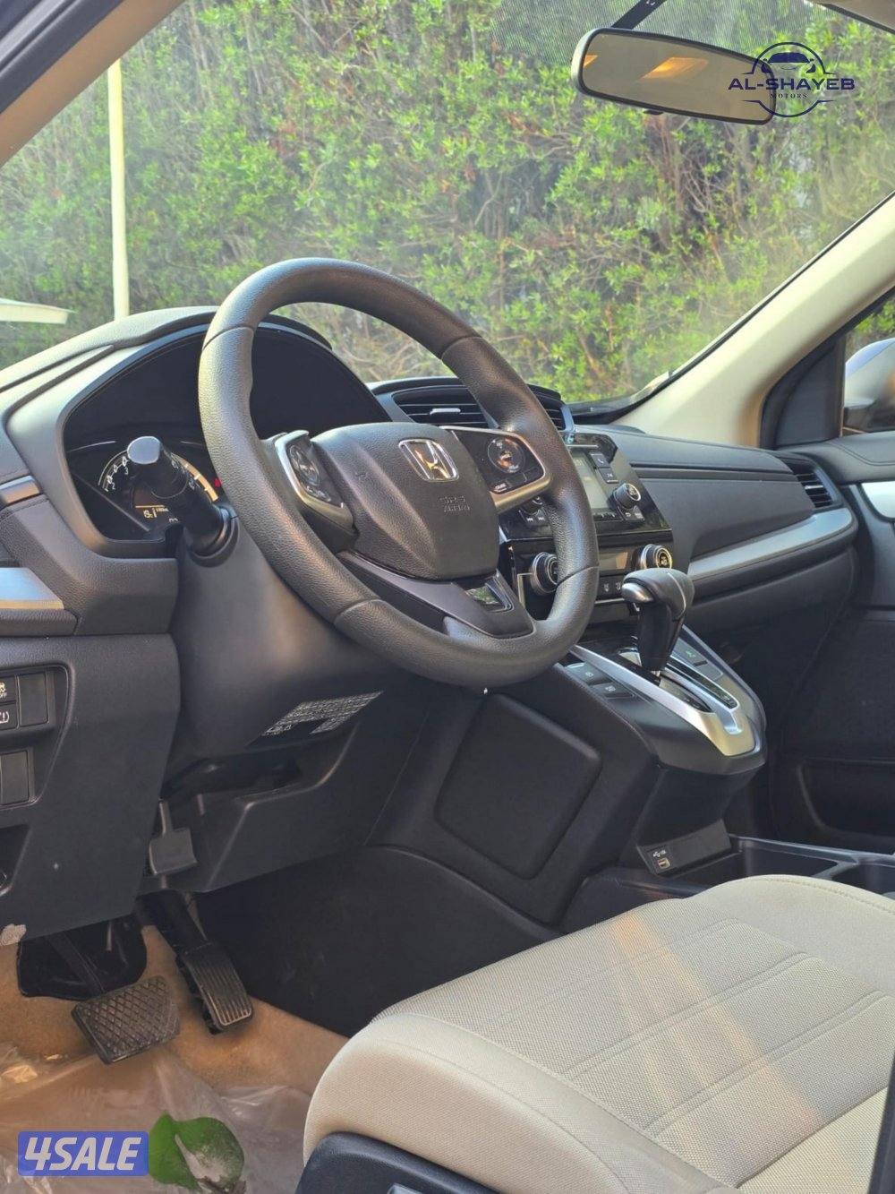 Crv عداد 70 الف بحالة ممتازة7