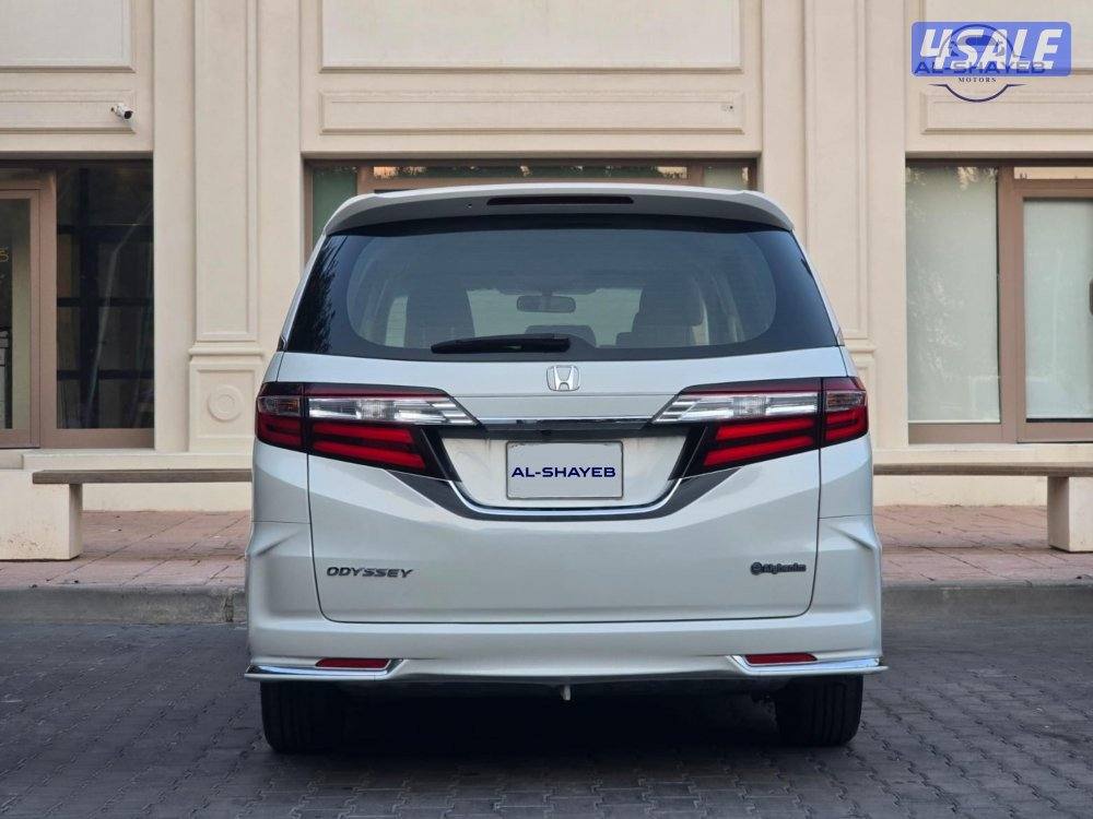 اوديسي جونيور عداد 99 الف بحالة ممتازة3