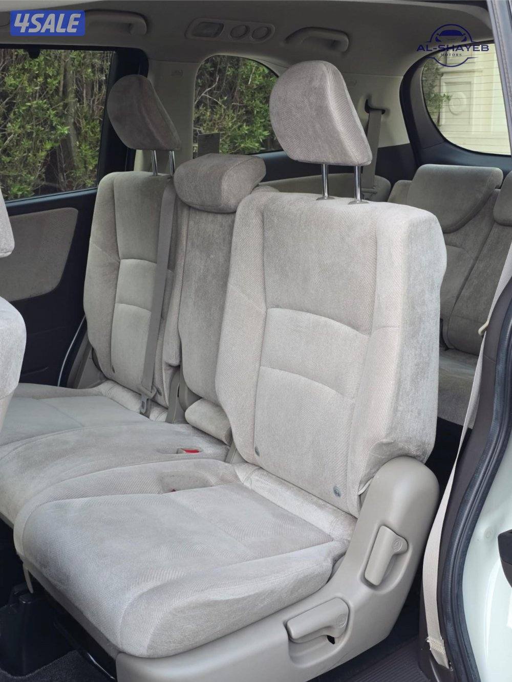 اوديسي جونيور عداد 99 الف بحالة ممتازة5