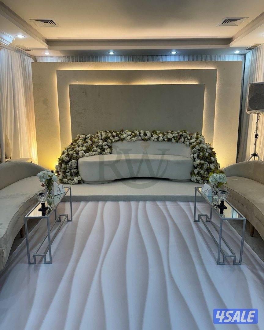 تاجير كراسي مخمل  و كنبات مع طاولاتهم -دي جي -كوش -تصوير -فاليه -زينه4