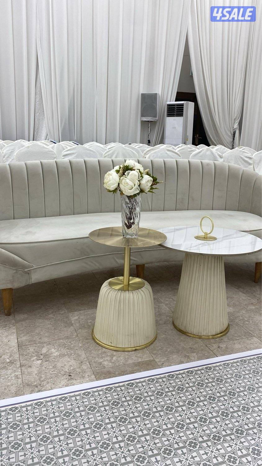 تاجير كراسي مخمل  و كنبات مع طاولاتهم -دي جي -كوش -تصوير -فاليه -زينه8