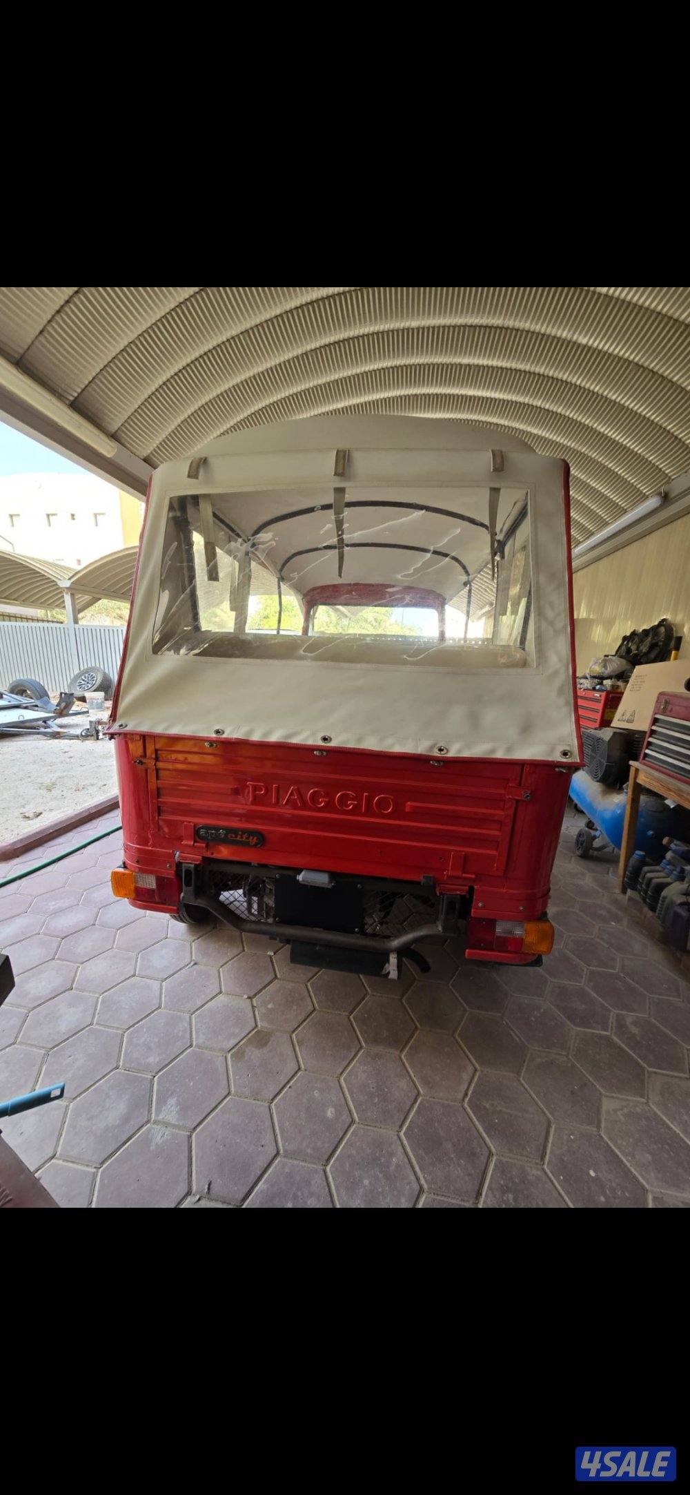 للبيع : توك توك بياجو ape city بانزين جير وكلج بحالة ممتازة3