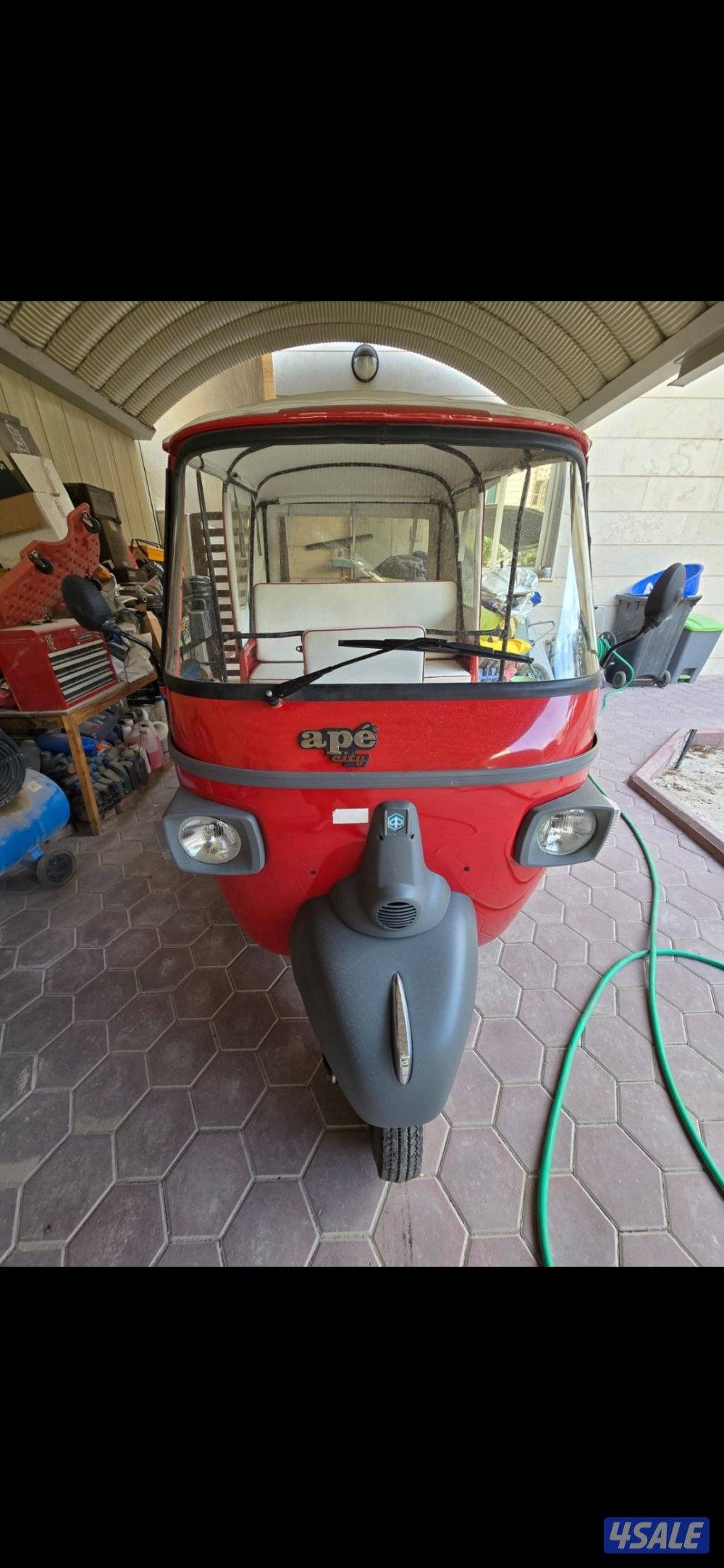 للبيع : توك توك بياجو ape city بانزين جير وكلج بحالة ممتازة4