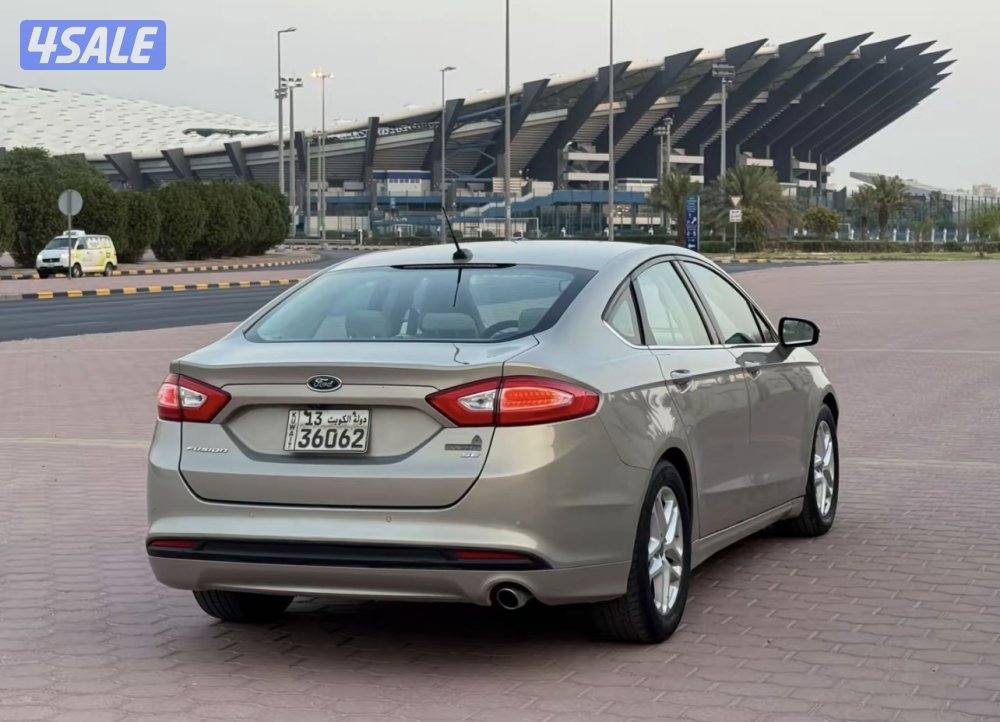 فورد فيوجن 20151