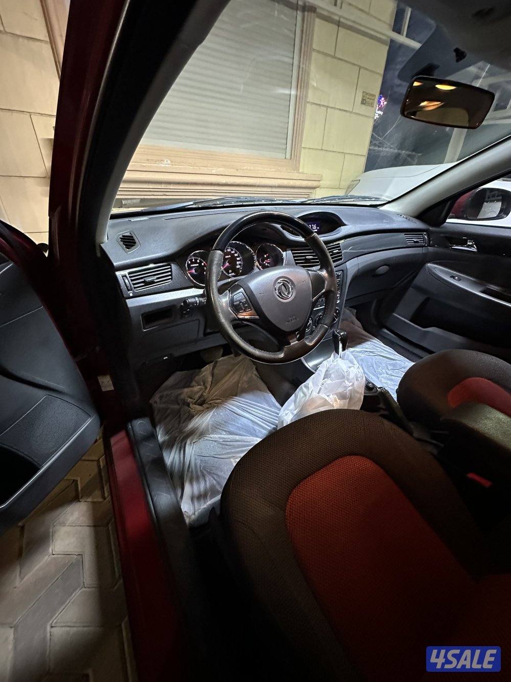 سيارة نظيفة جداً شرط الفحص9