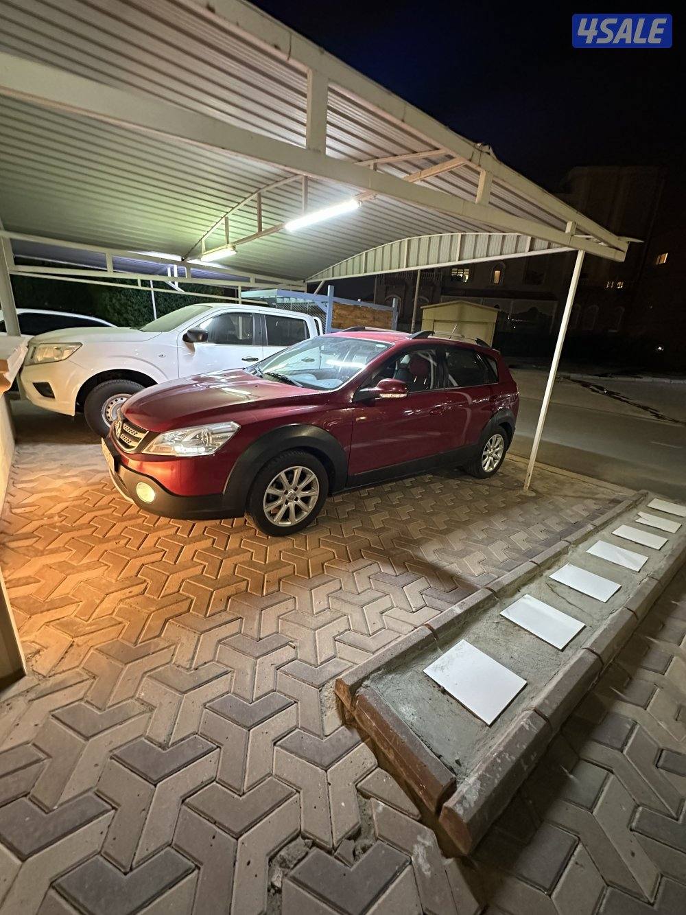 سيارة نظيفة جداً شرط الفحص14