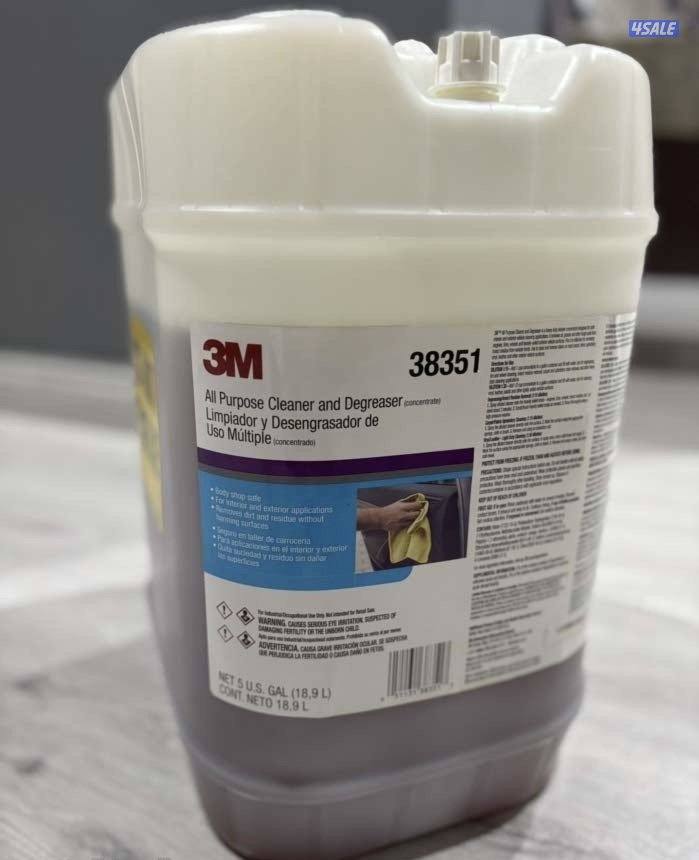 مواد تنظيف سيارات لمشروع غسيل سيارات متنقل2