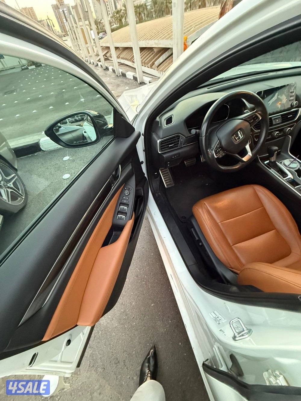 هواند اكورد سبورت 2022
 الدرجه الاول ماشيه 69350
المالك الاول من الوكا5