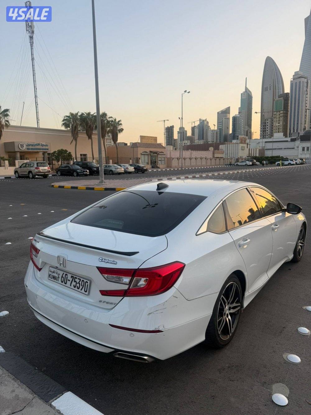 هواند اكورد سبورت 2022
 الدرجه الاول ماشيه 69350
المالك الاول من الوكا7