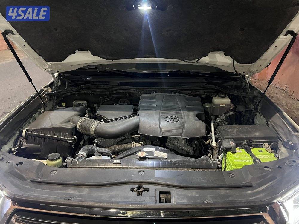 لاندكروزر GXR V6 الملك الاول 20185