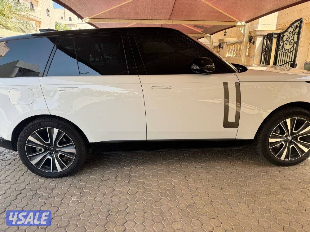 Range rover SE 20233