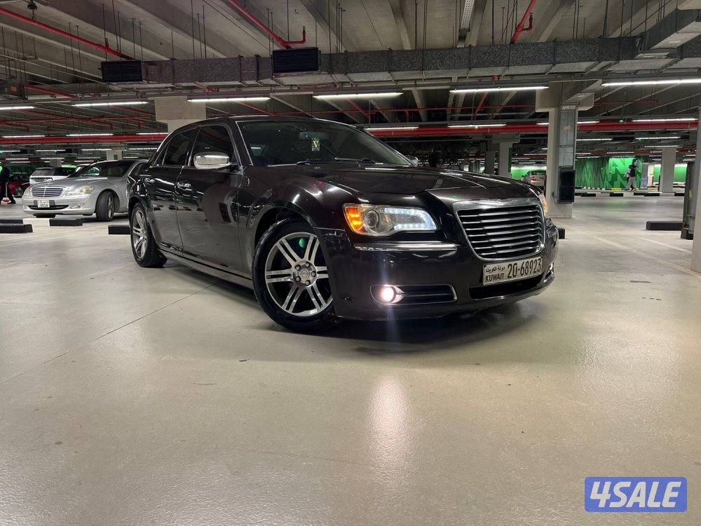 Chrysler 300 V8 hemi 2013 For Sale0