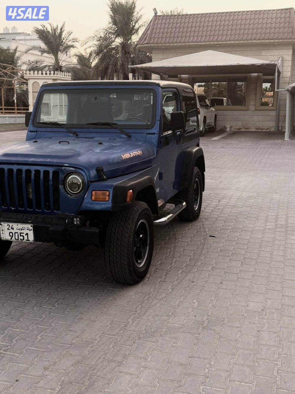 للبيع جيب رانجلر4