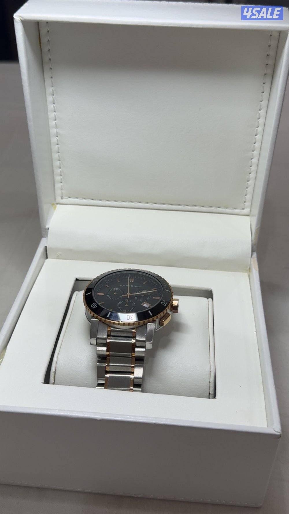 ساعة Perry Perry سويسرية أصلية نادرة وموقوف إنتاجها12