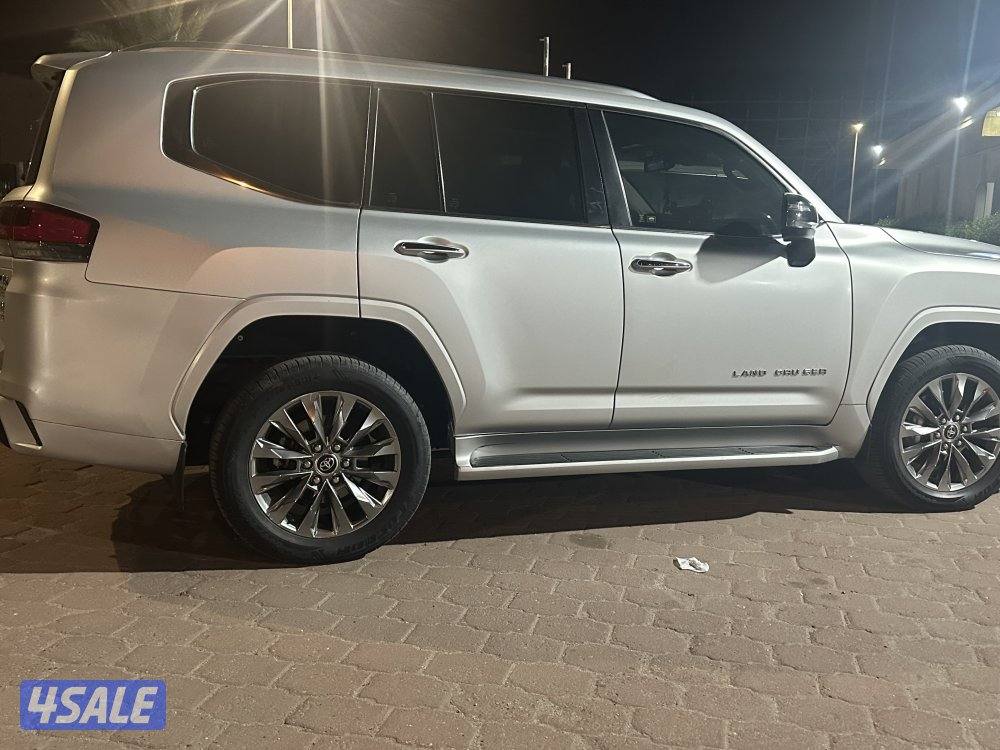 للبيع لاند كروزر1