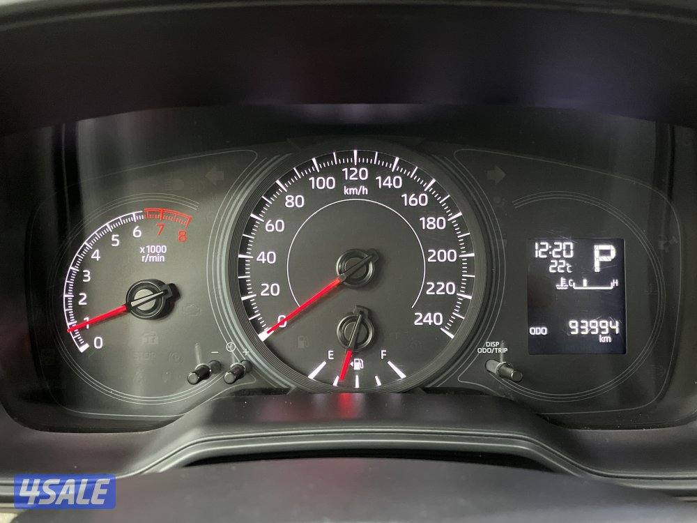 TOYOTA COROLLA 1.6L XLI STD OPTION6