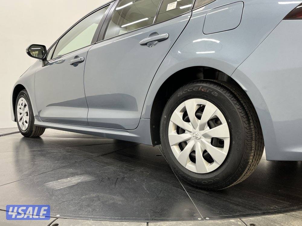 TOYOTA COROLLA 1.6L XLI STD OPTION9