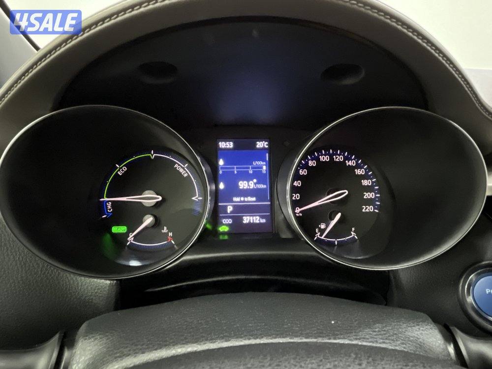 TOYOTA C-HR_HEV HIGH OPTION6