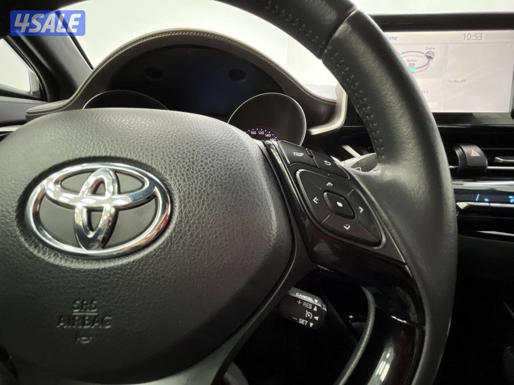 TOYOTA C-HR_HEV HIGH OPTION7