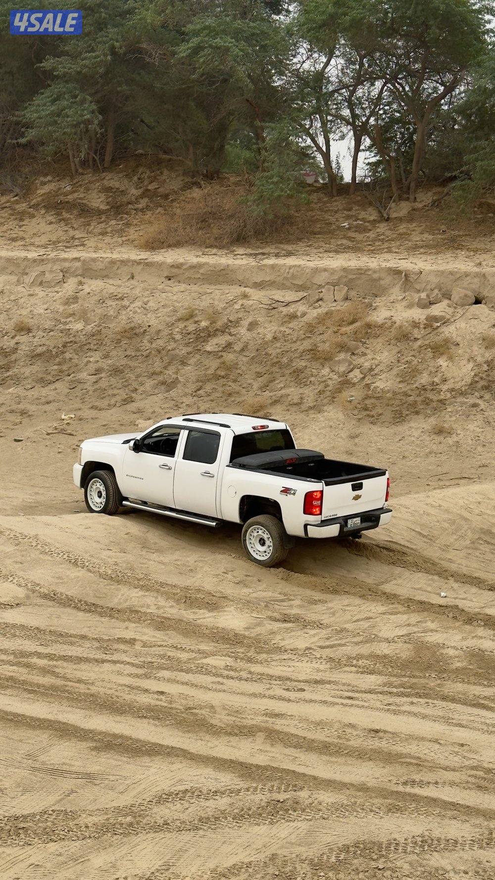 سلفرادو دبل ارضي ٢٠١٣ وتم تجهيزه للموسم1