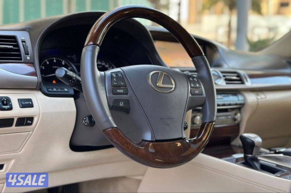 LS 460 شرط الفحص صبغ الوكالة9