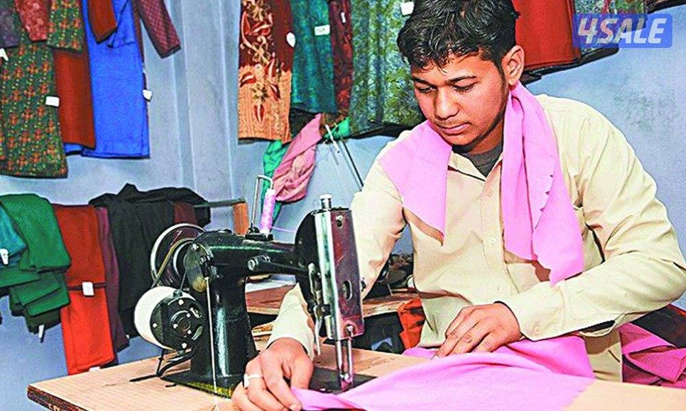 أنا مهتم بالعمل كخياط.1