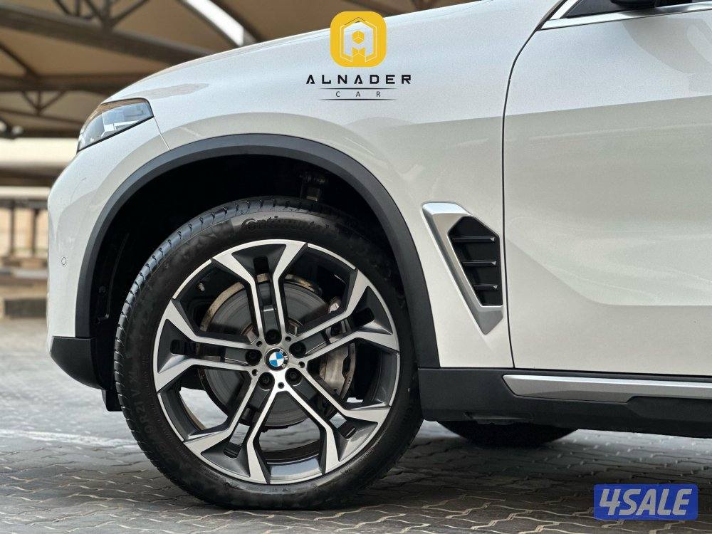 للبيع BMW X5 4.0i XDRIV موديل 2024 وارد الغانم6