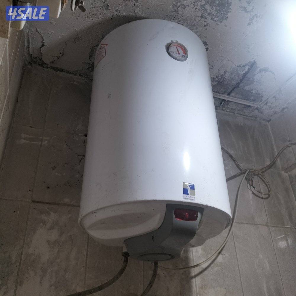 فني ادوات صحيه1