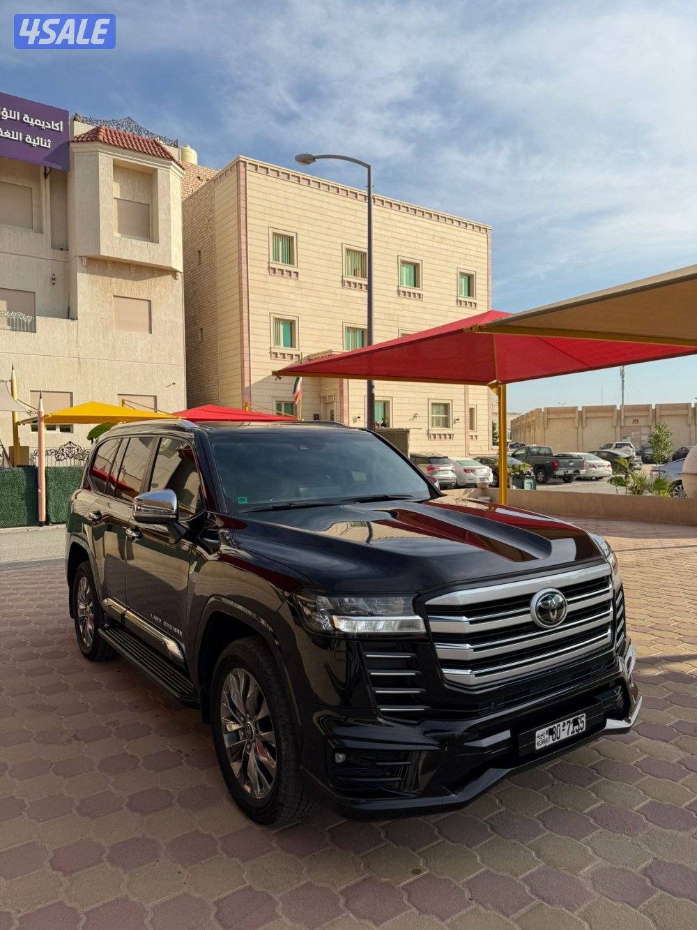 لاند كروز 2024 ايرو Sتون تيربو بحاله الوكاله عداد 110 الف3