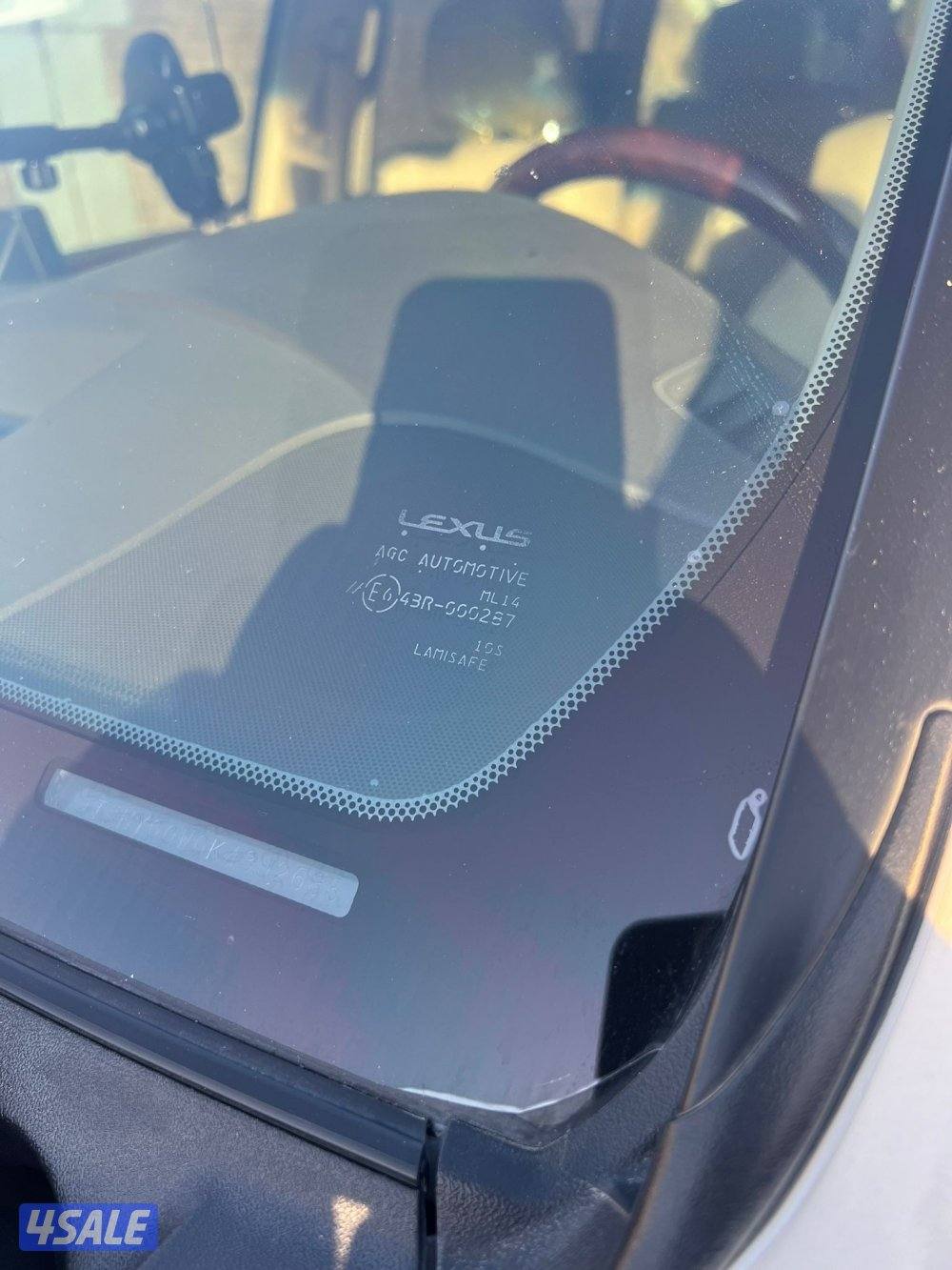 لكزس LX570 الساير 2019 درجه اولى بحاله الوكاله عداد 129 الف6