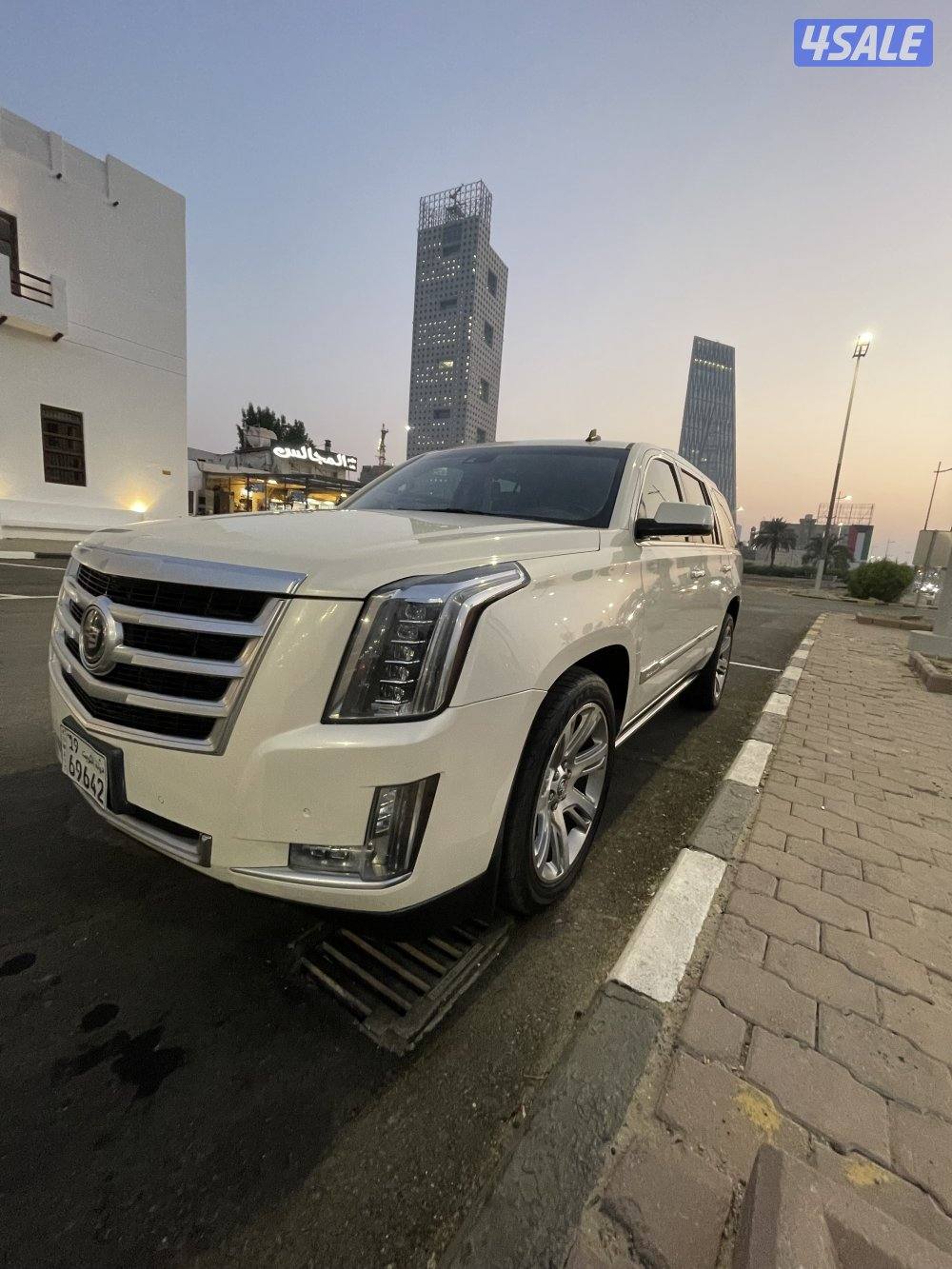 للبيع اسكاليد4