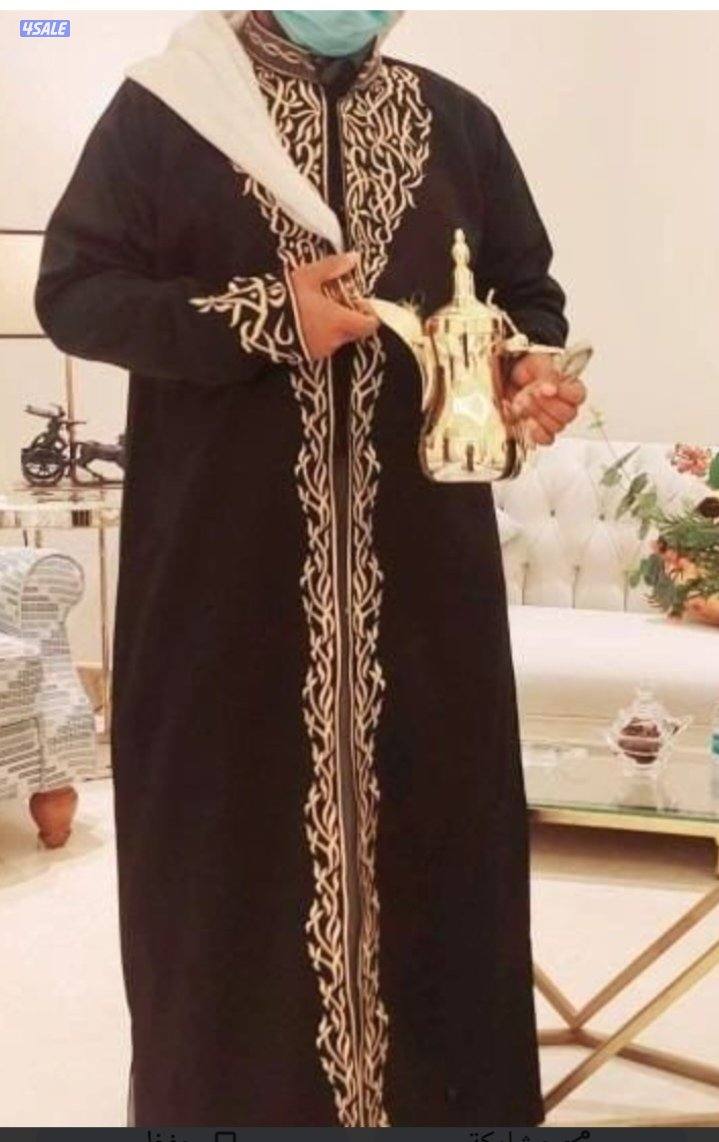 قهوجي وصباب قهوة وخدمة ايقاف وتنظيم سيارات ومقهوجيه وتأجير كراسي وسجاد0