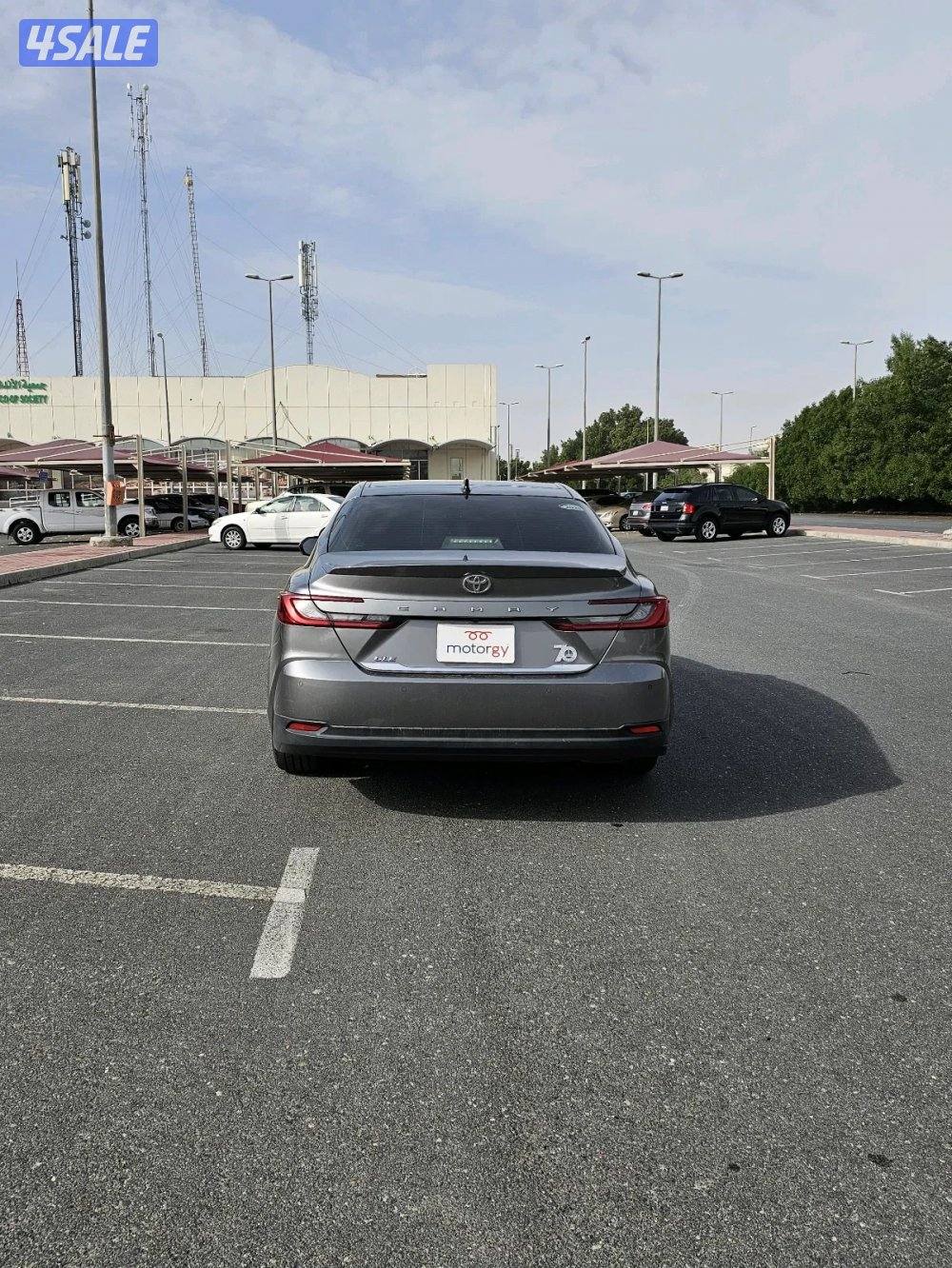 Toyota Camry GLE 20253