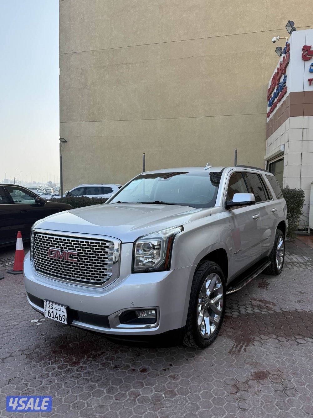 للبيع يوكن 2017 SLT1