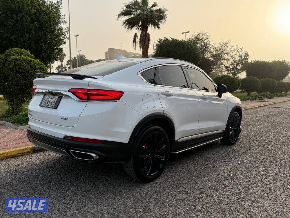 للبيع جيب جيلي 2021 ماشي 130الف صبغ الوكاله3