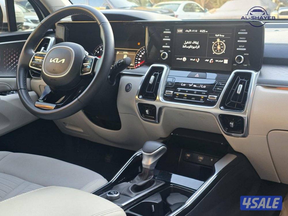 سورينتو 2023 عداد 53 الف بحالة ممتازة8