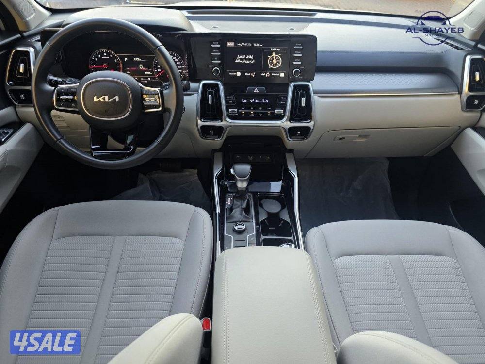 سورينتو 2023 عداد 53 الف بحالة ممتازة9