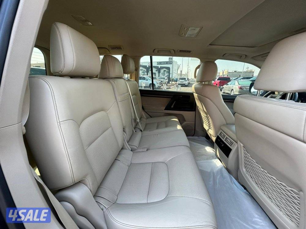 لاند كروزرGX.R تورينق-V8 موديل 2019 ماشى 261.000 k.m   وارد الساير .4