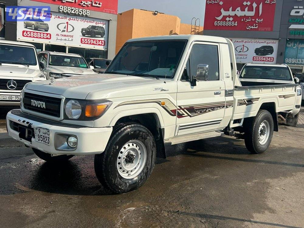 تويوت لاند كروزر شاص LX .V6  موديل 2009 ماشى 580.000 k.m  وارد الخليج8