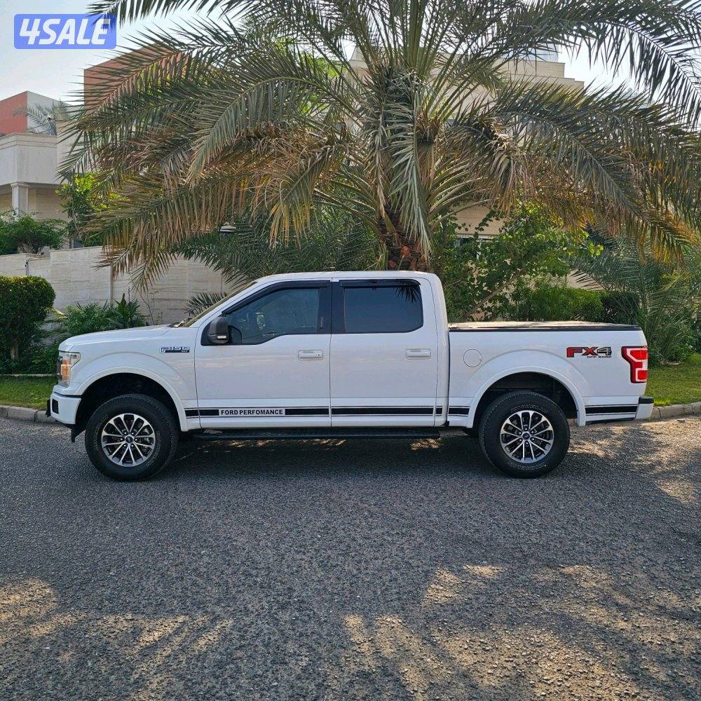 Ford F150 XLT 2020 صبغ الوكالة3