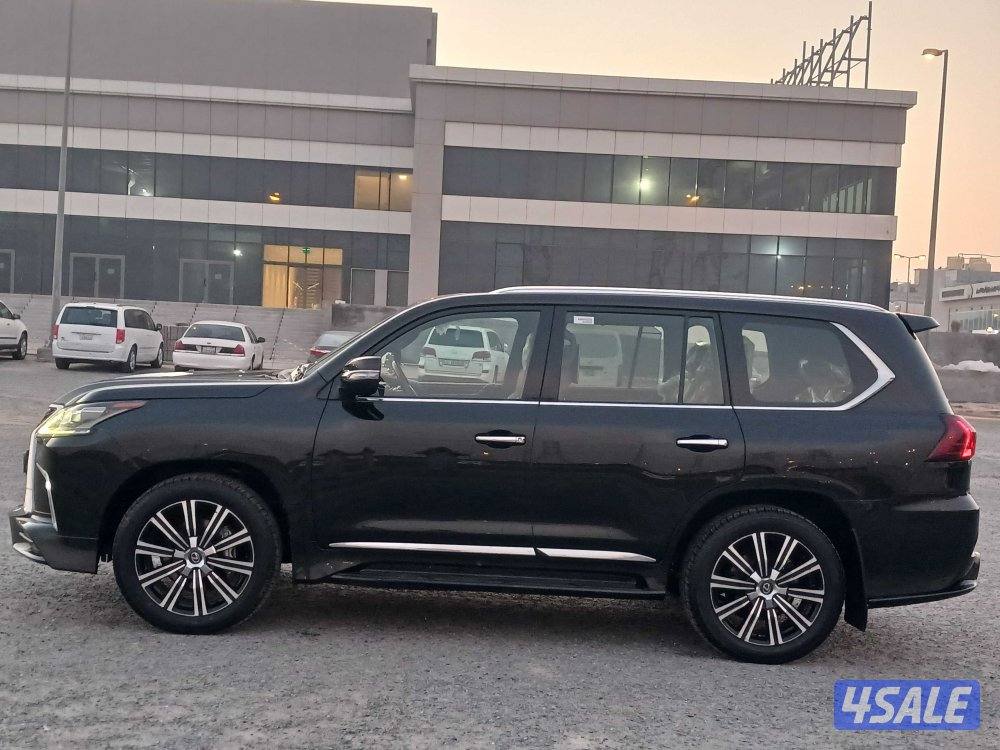 جيب لكزس LX570 سبورت موديل 2020 الساير2