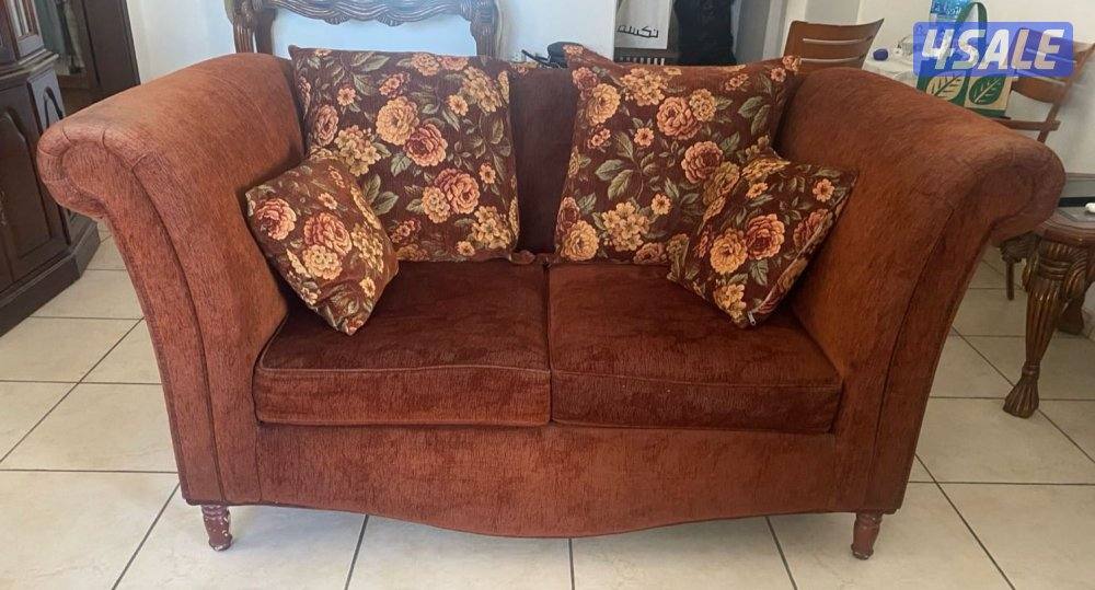 I have used furniture for sale.2