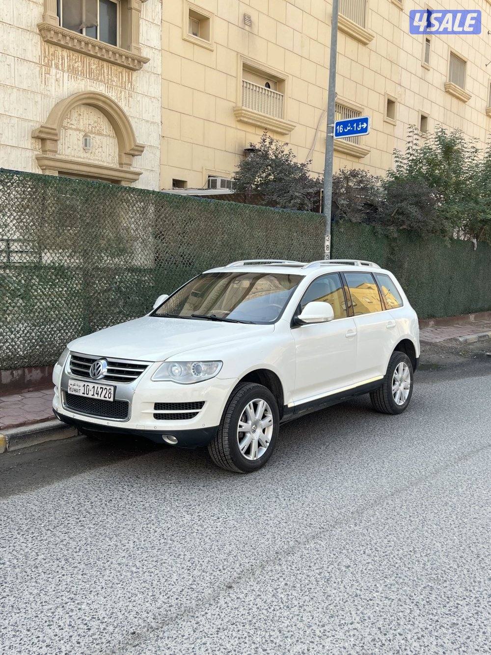 للبيع طوارق 2010 شرط الفحص صبغ الوكالة0