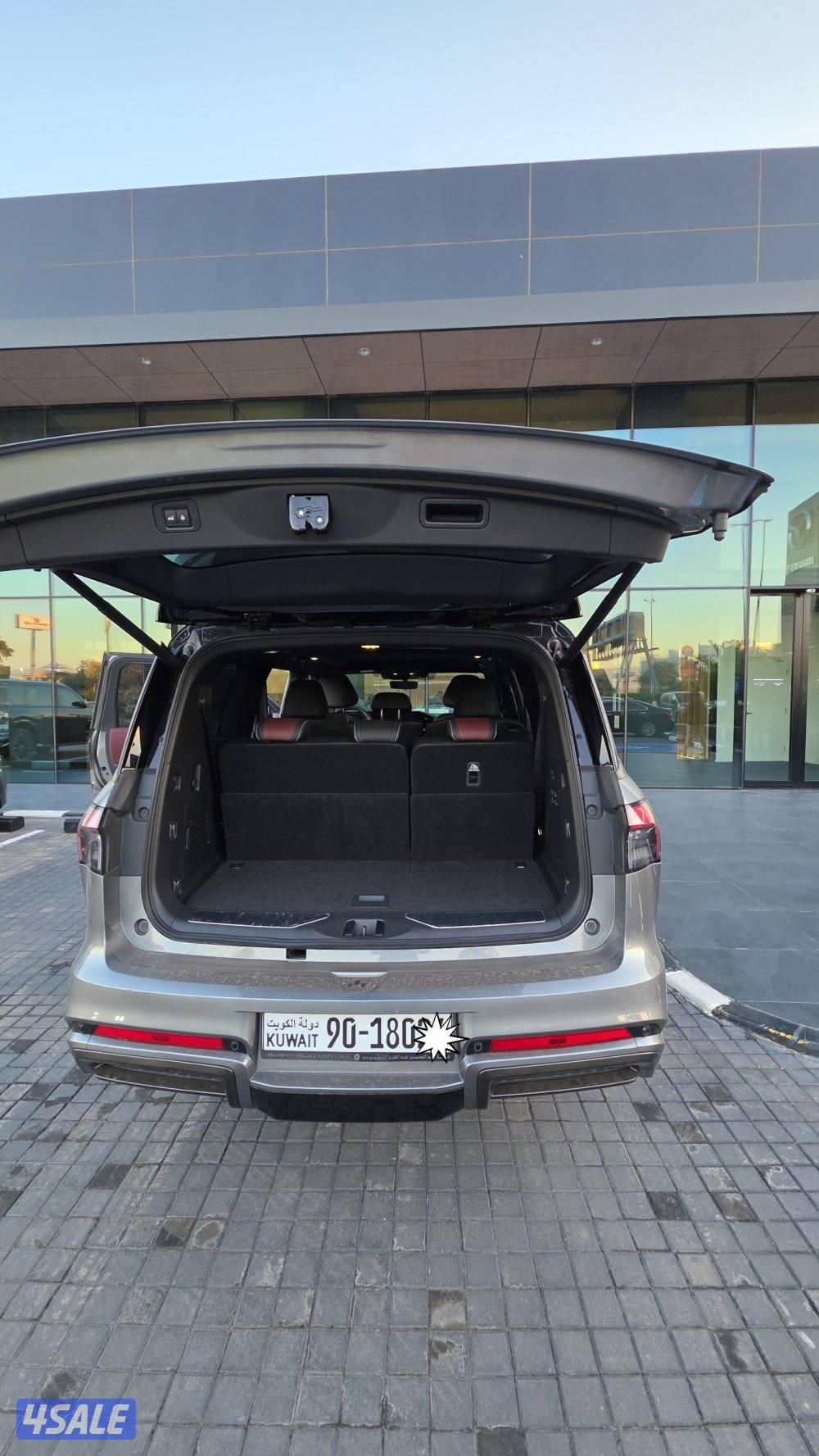 للبيع infinity Qx80 2025 autograph3