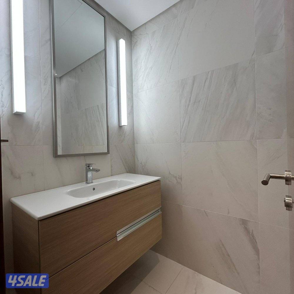 شقة إطلالة بحرية أول ساكن للإيجار في ضاحية حصة المبارك5